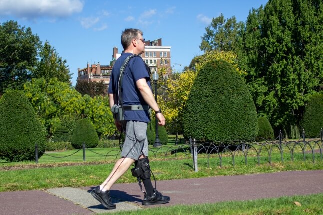 Ankle exosuit 